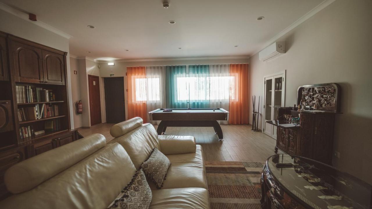 Vila Milreu Guest House Estoi Luaran gambar